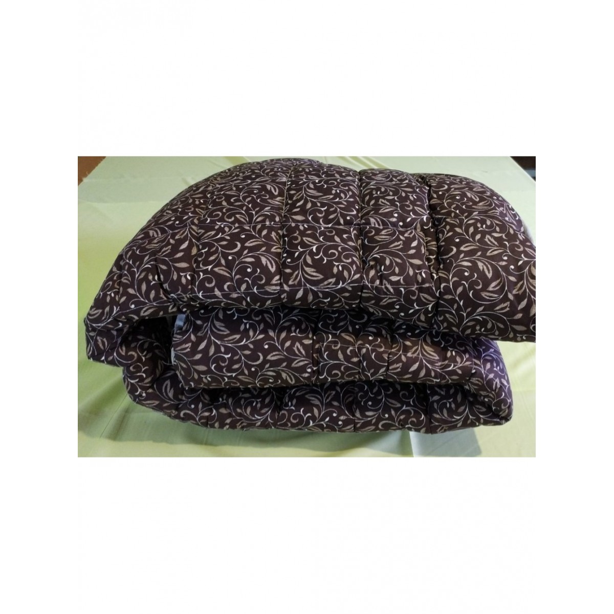 Одеяло Евро Искусственная шерсть VITAL-TEXTIL тёмно-коричневые вензеля Gold 200*220 Одеяло Евро Искусственная шерсть VITAL-TEXTIL тёмно-коричневые вензеля Gold 200*220