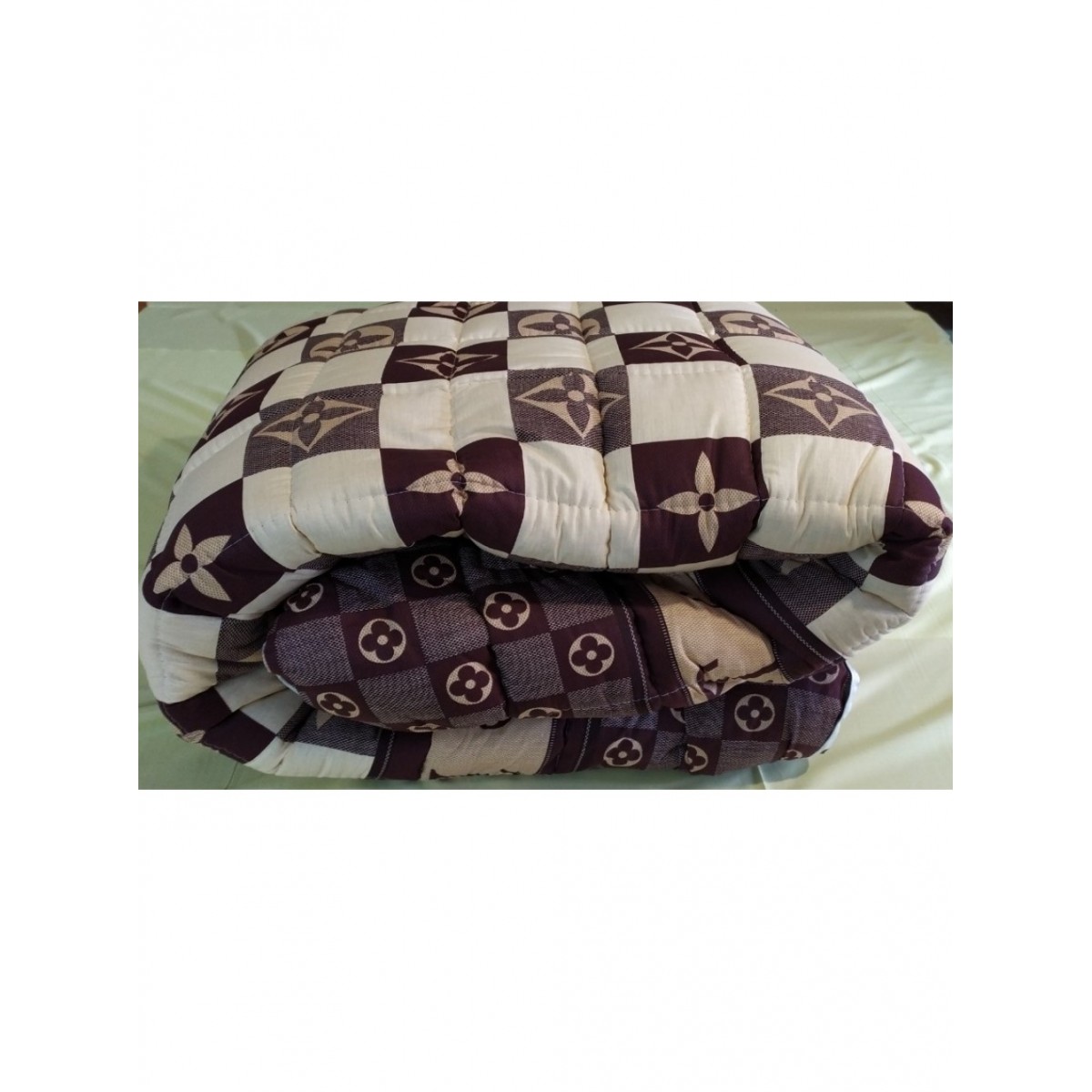 Одеяло евро Искусственная шерсть VITAL-TEXTIL коричневые квадраты бязь Gold 200*220 Одеяло евро Искусственная шерсть VITAL-TEXTIL коричневые квадраты бязь Gold 200*220