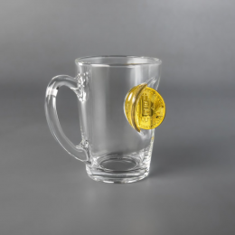 Чашка (з біткоїном)